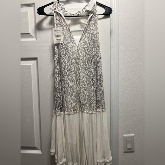 Free People Tell Tale Heart Dress - Picture 2 of 6